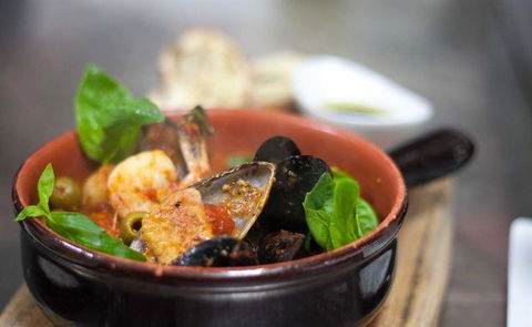 All' Antica Italian Restaurant & Pizzeria - E Caravan Parks 18