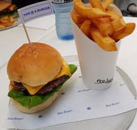 Ben's Burgers - E Caravan Parks