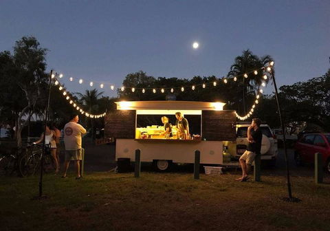 Haensel Und Gretel - E Caravan Parks 1