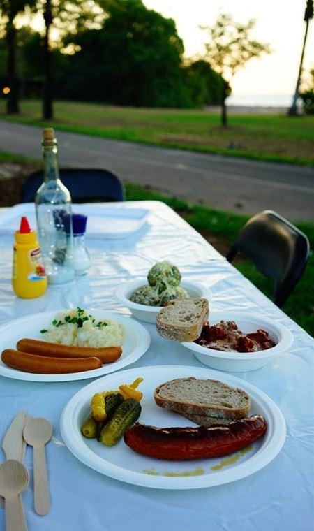 Haensel Und Gretel - E Caravan Parks 2