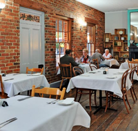 Stokers Restaurant  Bar - E Caravan Parks