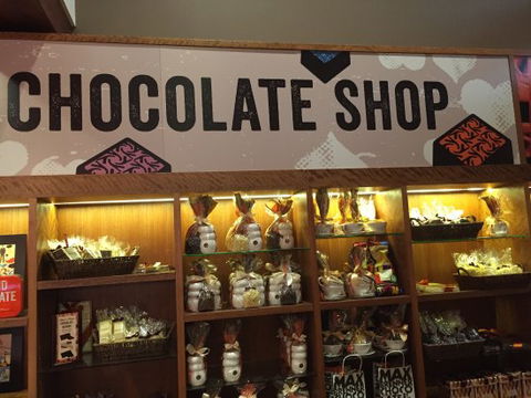 Max Brenner - E Caravan Parks 1