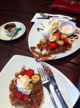 Max Brenner - E Caravan Parks 2