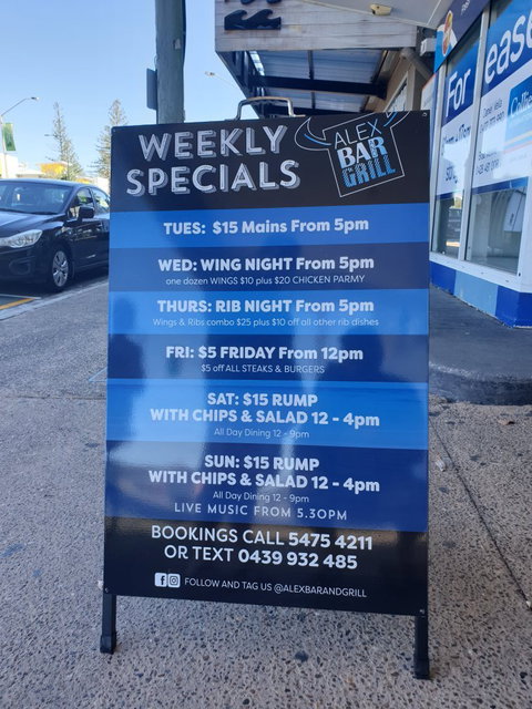 The Alex Bar & Grill - E Caravan Parks 5
