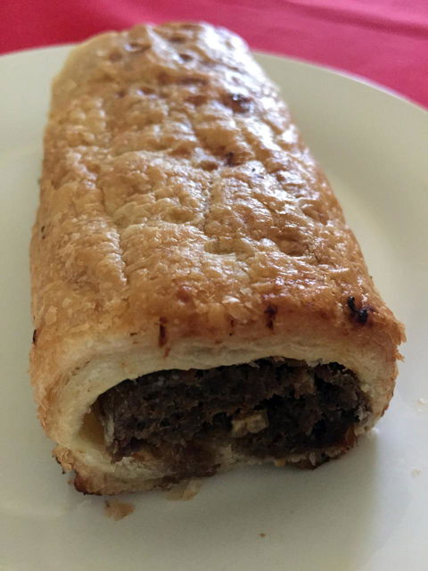 Ben & Sams Cafe & Bakehouse - E Caravan Parks 9
