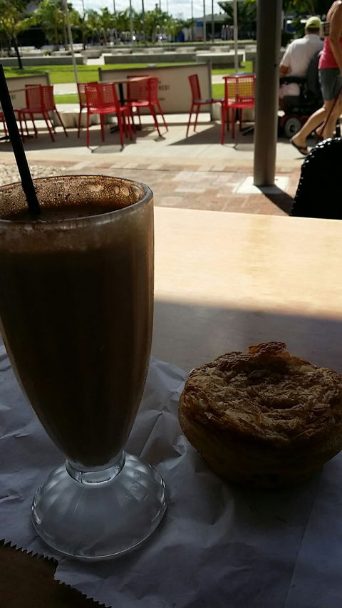Ben & Sams Cafe & Bakehouse - E Caravan Parks 7