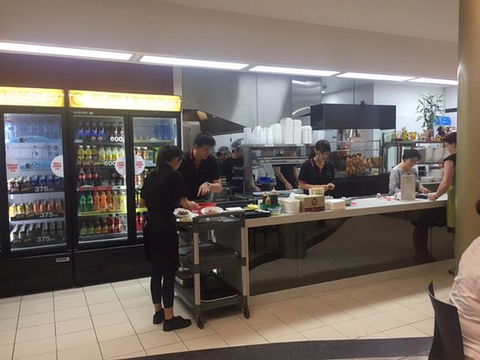 Roast And Noodle - E Caravan Parks 0