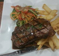 Seasons Restaurant - E Caravan Parks