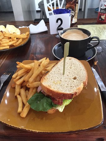 Brumby's Bakery - Parap - E Caravan Parks 0