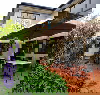 Fire  Ice Cafe - E Caravan Parks