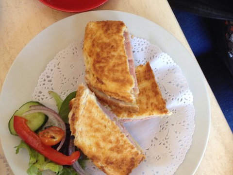 Pancake And Crepe Shop - E Caravan Parks 0