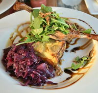 Salt Shaker Cafe  Restaurant - E Caravan Parks