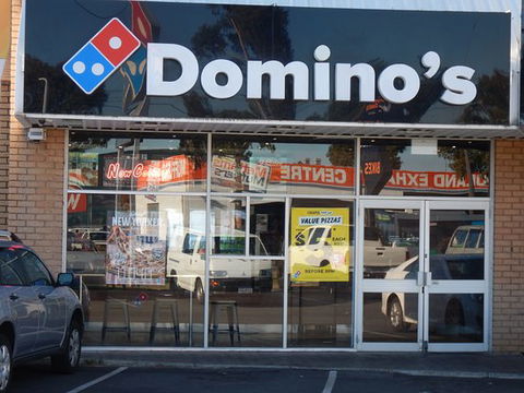 Domino's Pizza - E Caravan Parks 0