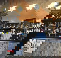 Henry on Eighth - E Caravan Parks