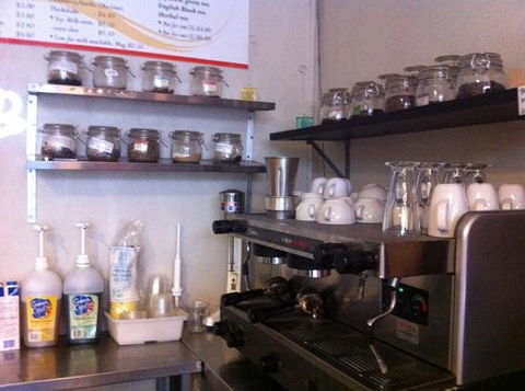 West To East Cafe - E Caravan Parks 0