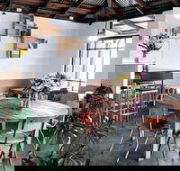 Golden Cafe - Margaret River - E Caravan Parks