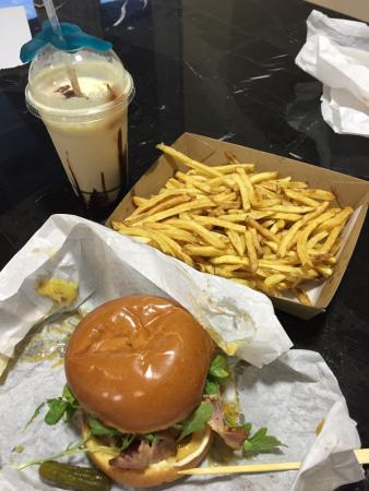 Paddy's Patties - E Caravan Parks 0