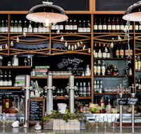 Swings Taphouse  Kitchen - E Caravan Parks