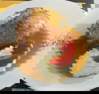 The Hollow Beach Bar and Grill - E Caravan Parks