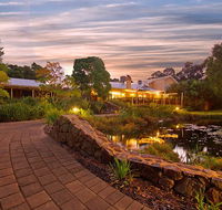 Willow Grill - E Caravan Parks