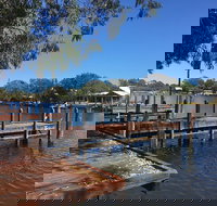 Pelicans Cafe on the Murray - E Caravan Parks