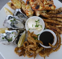 The Railway Tavern - E Caravan Parks