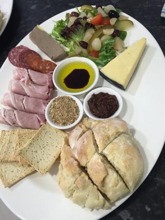 Leconfield - E Caravan Parks 0