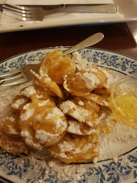 Creperie Bruxelles - E Caravan Parks 1