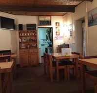 Ozzie's Coffee Lounge - E Caravan Parks