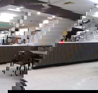 Puma Roadhouse  Truckstop - E Caravan Parks