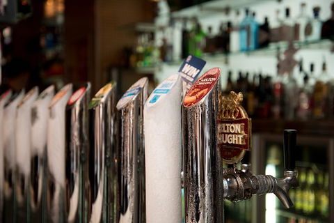 Sharky's Bar - E Caravan Parks 0