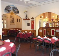 Wong's Happy Gathering Chinese Restaurant - E Caravan Parks