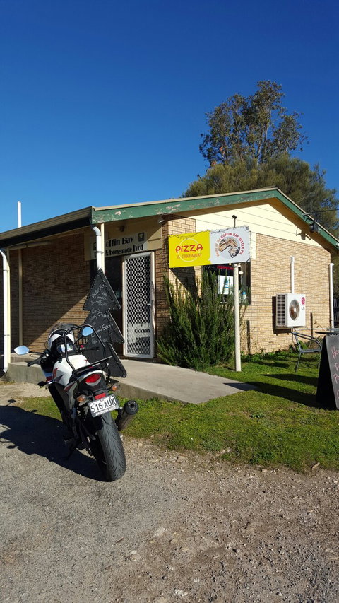 Coffin Bay Pizza & Homemade Food - E Caravan Parks 2
