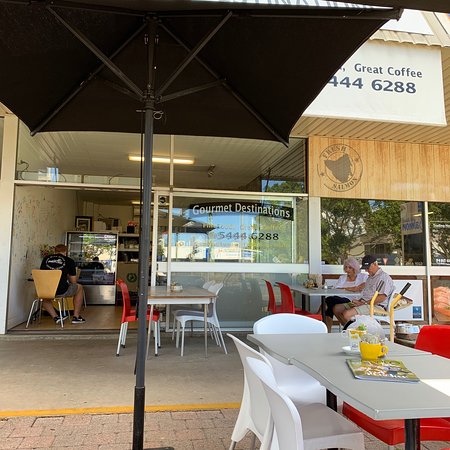 Gourmet Destinations Mooloolaba - E Caravan Parks 0