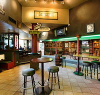 O'Malley's Irish Pub - E Caravan Parks