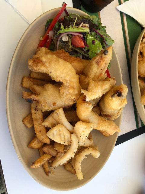 One Up Bar & Bistro - E Caravan Parks 4