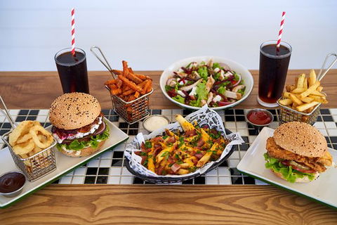 Burger Urge Logan Hyperdome - E Caravan Parks 0