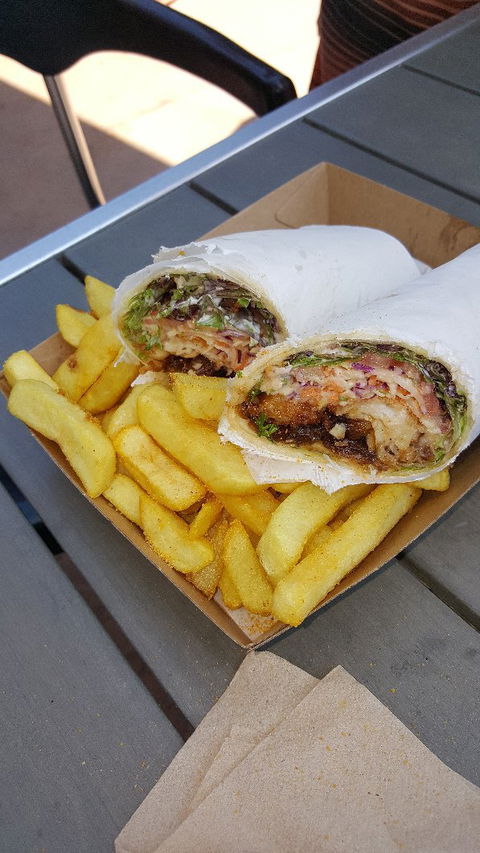 Pig Face Seafood Takeaway - E Caravan Parks 2