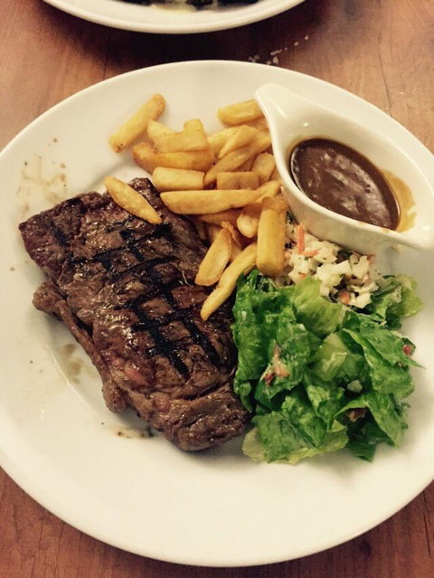 Roadhouse Grill - E Caravan Parks 4