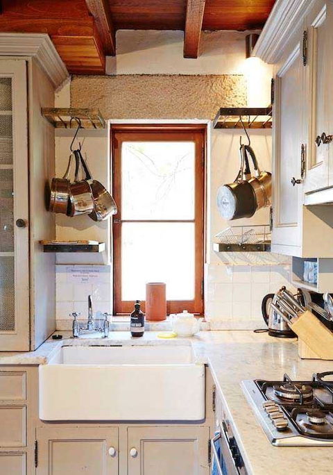 The Sicilian Restaurant - E Caravan Parks 15