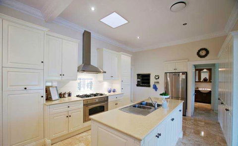 The Sicilian Restaurant - E Caravan Parks 6