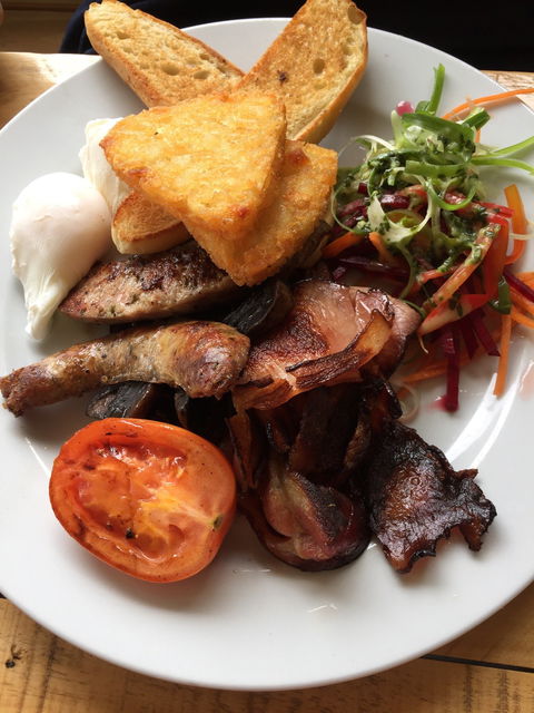 Cafe Yorkeys - E Caravan Parks 5
