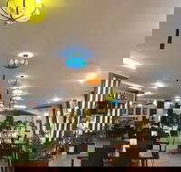 Asian Foodie Restaurant - E Caravan Parks