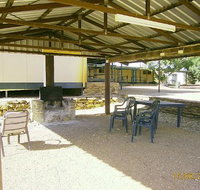 Belyando Crossing Roadhouse - E Caravan Parks