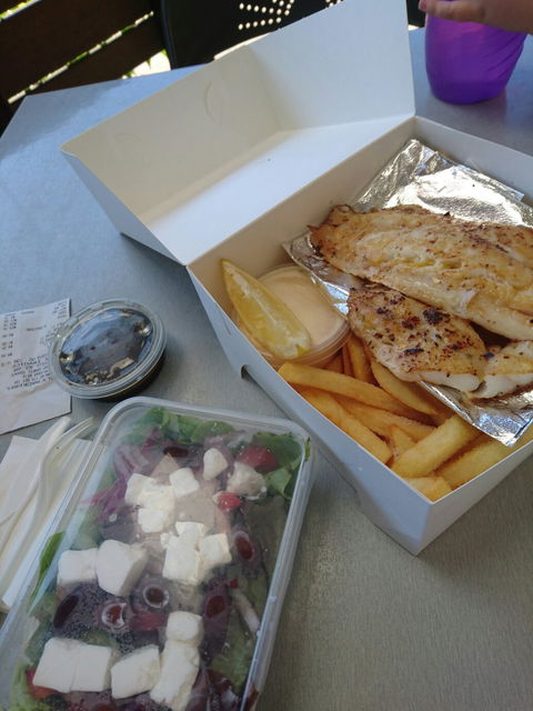 Holy Mackerel Fish Cafe - E Caravan Parks 4