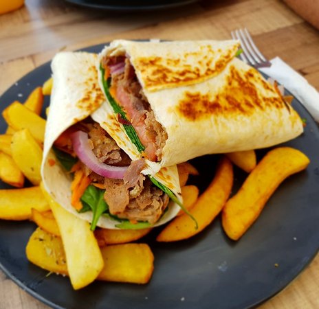 Sunset Pier Cafe - E Caravan Parks 0