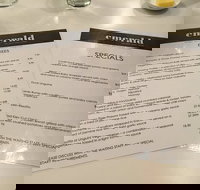 Emerald Hotel - E Caravan Parks