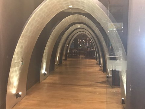 Meat Fish Wine - E Caravan Parks 0