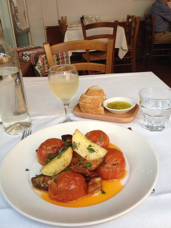 Tsindos-The Greeks Restaurant - E Caravan Parks 0