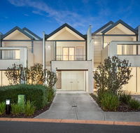 Quest Sanctuary Lakes - E Caravan Parks